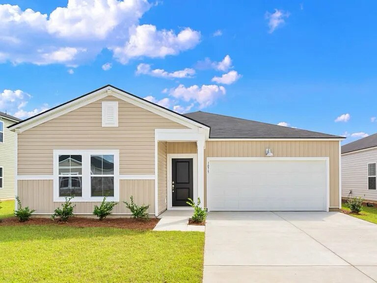883 Long Bch Lp in Longs, SC - Building Photo