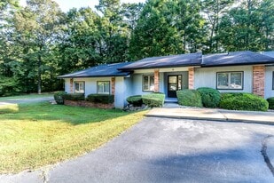 3 Cortez Ln in Hot Springs, AR - Building Photo