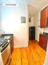 1229 1st Ave. in New York, NY - Building Photo - Building Photo