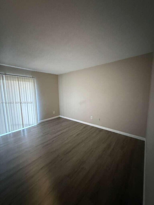 1416 Meadows Cir W in Boynton Beach, FL - Building Photo - Building Photo