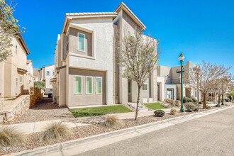 416 S Festival Dr in El Paso, TX - Building Photo - Building Photo