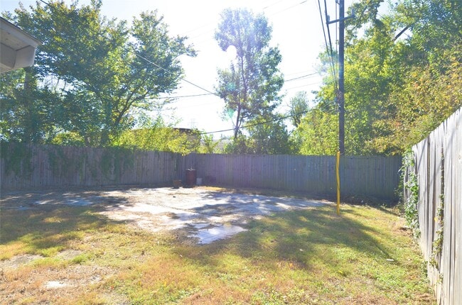 property at 1282 Hopper Rd