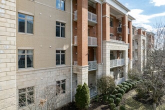 The Views at Hudson Pointe in North Bergen, NJ - Foto de edificio - Building Photo