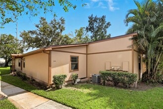 344 Eron Way in Winter Garden, FL - Building Photo - Building Photo