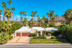 45450 Rancho Palmeras Dr in Indian Wells, CA - Building Photo