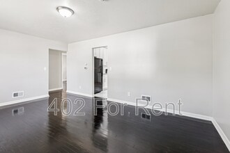 3821 Saratoga St in Omaha, NE - Building Photo - Building Photo