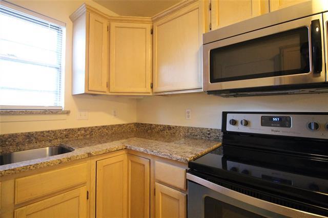 3504 Bahamas Dr in Mesquite, TX - Building Photo - Building Photo