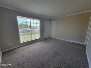 6321 Olokee St in Panama City, FL - Building Photo - Building Photo