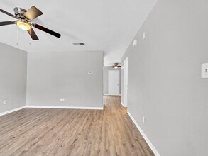 413 Hickory Ave in Niceville, FL - Building Photo - Building Photo