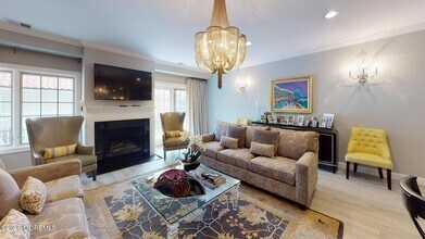 312 Riviera Dr in Long Branch, NJ - Building Photo - Building Photo