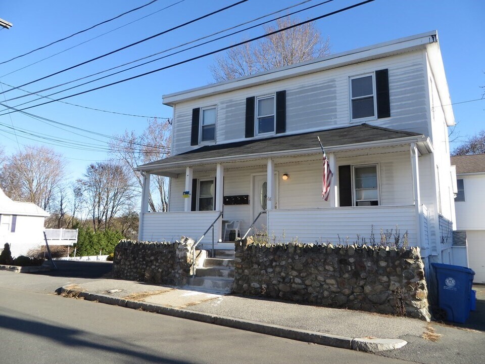 70 Valley St, Unit #3 in Wakefield, MA - Building Photo