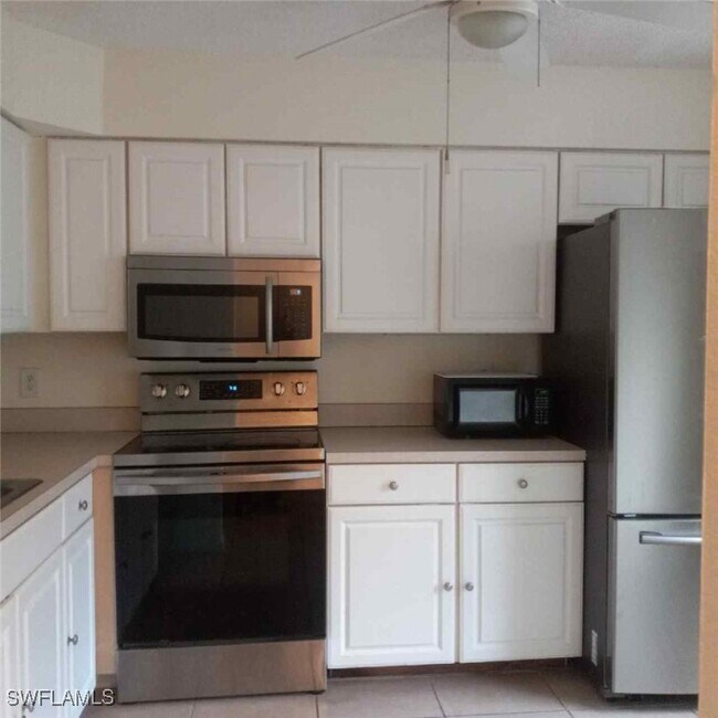 property at 18681 Tangerine Rd