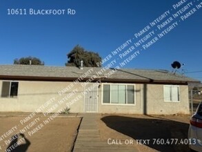 10611 Blackfoot Rd in Apple Valley, CA - Building Photo - Building Photo