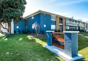 950 Live Oak St in Dallas, TX - Building Photo