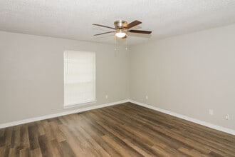 2906 Tara in Benton, AR - Building Photo - Building Photo