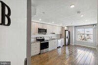 1534 W Stiles St photo'