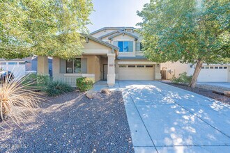 2943 E Quiet Hollow Ln in Phoenix, AZ - Building Photo - Building Photo