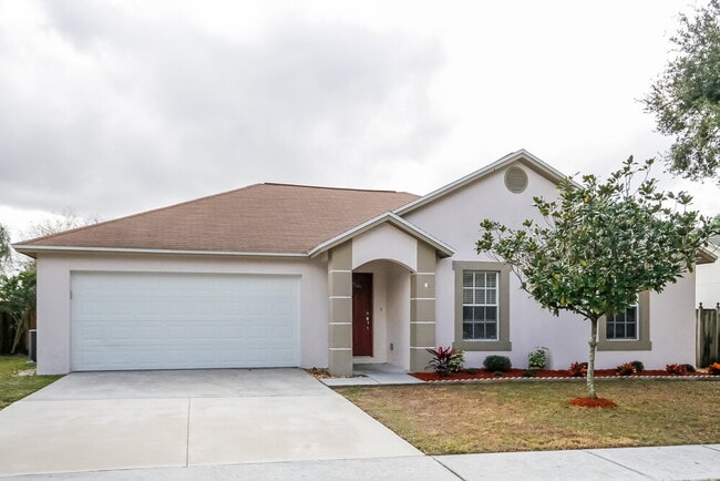 1032 Malletwood Dr in Brandon, FL - Building Photo - Building Photo