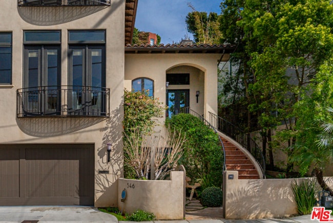 property at 546 Stassi Ln
