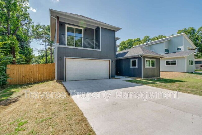 1851 Highland Dr E in Keller, TX - Building Photo - Building Photo