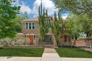 6226 Richmond Ave in Dallas, TX - Building Photo