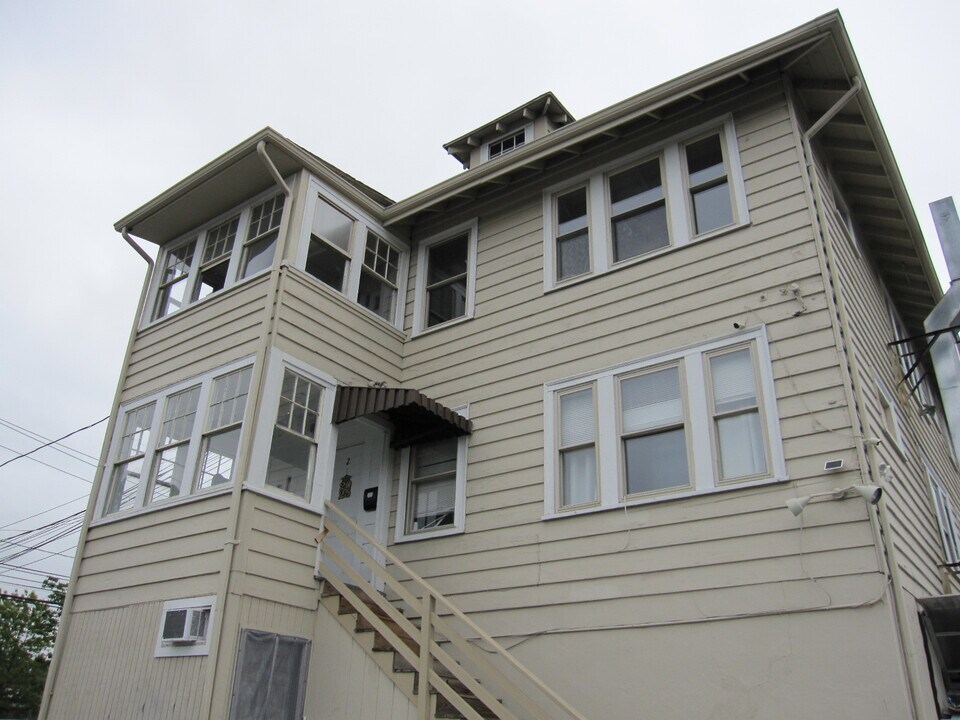795 Concord St, Unit 3 in Framingham, MA - Building Photo