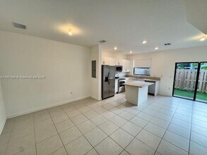 20964 NE 8th Ave in North Miami Beach, FL - Building Photo - Building Photo