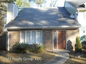 429 Patrick Henry Ct