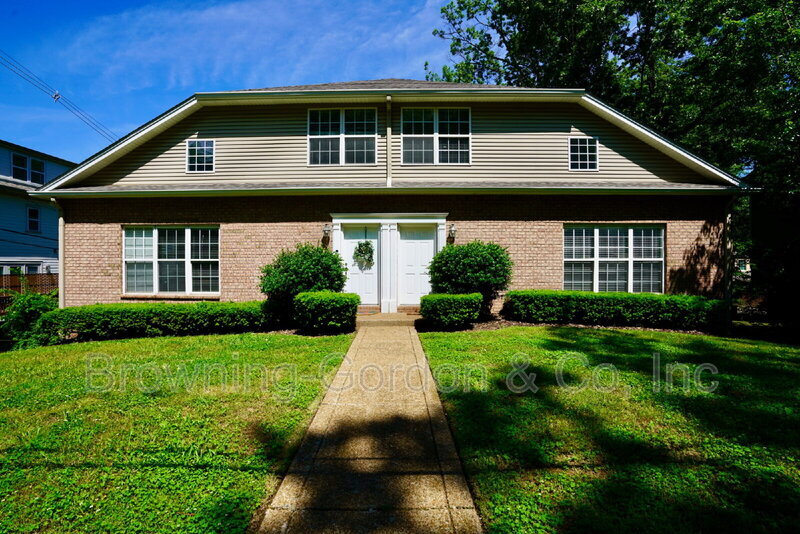 3400 Love Cir in Nashville, TN - Building Photo