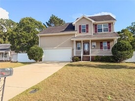 4413 Scenic Pines Dr in Hope Mills, NC - Building Photo