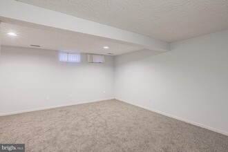 13 Donn Ct in Perry Hall, MD - Building Photo - Building Photo