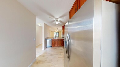 105 Pheasant Run Blvd in West Palm Beach, FL - Building Photo - Building Photo