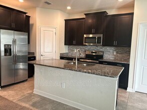 11114 Sycamore Woods Dr in Orlando, FL - Building Photo - Building Photo