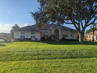 482 W Fenway Dr in Hernando, FL - Foto de edificio - Building Photo