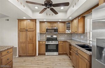 4709 SW 25th Pl in Cape Coral, FL - Building Photo - Building Photo