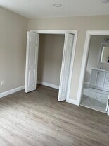 171 Dunnell Ave, Unit Annette in Pawtucket, RI - Building Photo