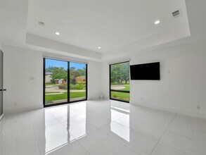 11248 Jamestown Rd in Dallas, TX - Building Photo - Building Photo