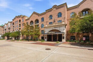 2299 Lone Star Dr, Unit 233 in Sugar Land, TX - Building Photo