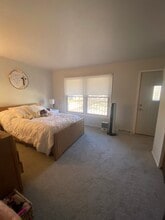 4030 S 43rd St in Greenfield, WI - Building Photo - Building Photo