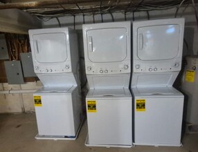 2334 Davue Cir, Unit 2 in Dayton, OH - Building Photo - Building Photo