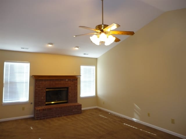 7215 Kidwell Dr in Indianapolis, IN - Foto de edificio - Building Photo