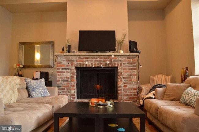 property at 300 Lombard St