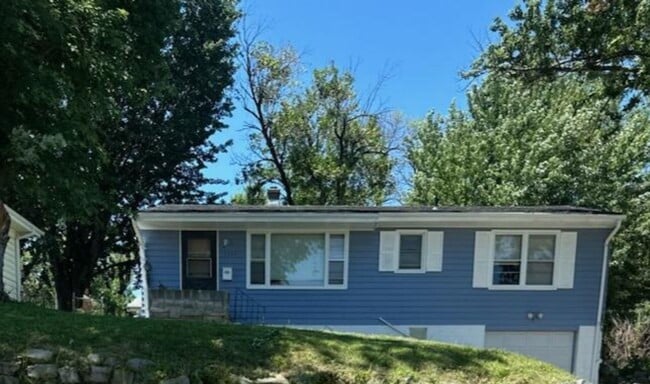 property at 5344 N 44th Ave
