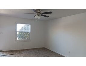 115 Eastcliff Dr SE, Unit 20 in Concord, NC - Building Photo - Building Photo