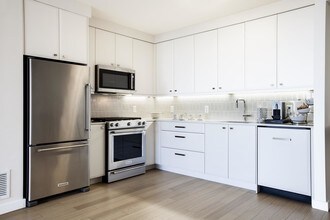 153 Remsen St-Unit -4-D in Brooklyn, NY - Foto de edificio - Building Photo