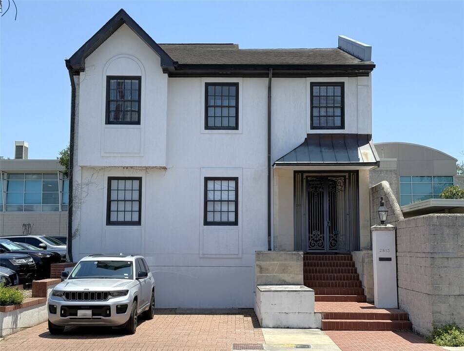2813 Saint St in Houston, TX - Building Photo