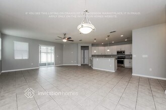 1045 Hermosa Way in Kissimmee, FL - Building Photo - Building Photo