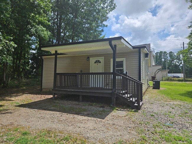 1305 S 3rd St in Sanford, NC - Building Photo - Building Photo