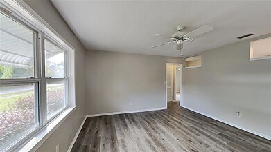 120 S Hull Ave in DeLand, FL - Building Photo - Building Photo