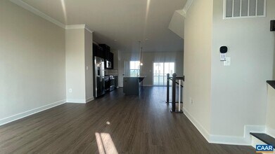 5027 Orchid Bnd in Charlottesville, VA - Building Photo - Building Photo